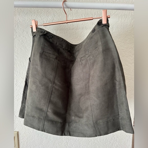 Banana Republic - Banana Republic Factory - Vegan Suede Mini Skirt - Olive Green - Picture 6 of 6